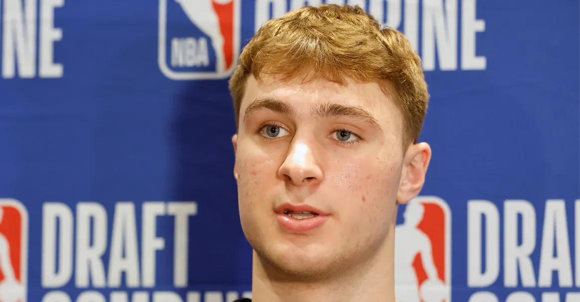 NBA选秀大会火热进行中，新秀们引人注目(nba选秀大会汇总)